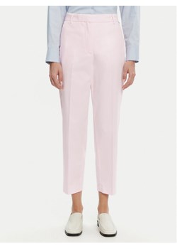Tommy Hilfiger Chinosy WW0WW40504 Różowy Straight Fit ze sklepu MODIVO w kategorii Spodnie damskie - zdjęcie 181132009