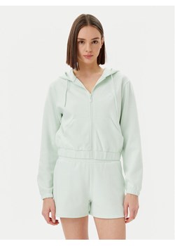 Guess Bluza V5RQ20 KC3D2 Zielony Regular Fit ze sklepu MODIVO w kategorii Bluzy damskie - zdjęcie 181132737