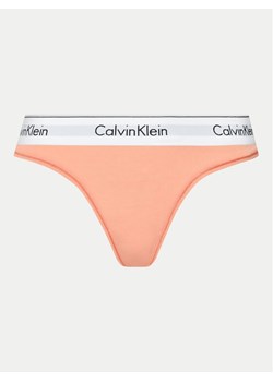 Calvin Klein Underwear Stringi 0000F3786E Koralowy ze sklepu MODIVO w kategorii Majtki damskie - zdjęcie 181134005