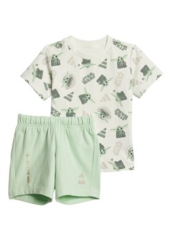 adidas Komplet t-shirt i spodenki Star Wars The Mandalorian™ JF3628 Zielony Regular Fit ze sklepu MODIVO w kategorii Odzież dla niemowląt - zdjęcie 181134197