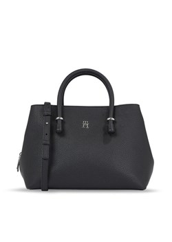 Tommy Hilfiger Torebka Th Emblem Satchel AW0AW15224 Czarny ze sklepu MODIVO w kategorii Kuferki - zdjęcie 181136767