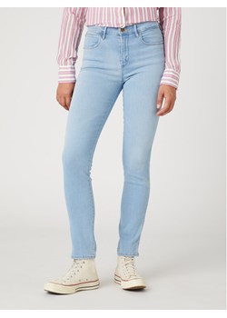 Wrangler Jeansy W26LCY37L 112332358 Błękitny Slim Fit ze sklepu MODIVO w kategorii Jeansy damskie - zdjęcie 181137305