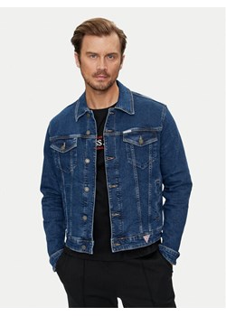 Guess Jeans Kurtka jeansowa M4YN33 D5DM3 Granatowy Regular Fit ze sklepu MODIVO w kategorii Kurtki męskie - zdjęcie 181139338