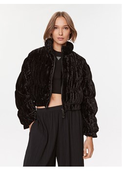 Guess Kurtka puchowa Roux W3BL10 KBWC2 Czarny Relaxed Fit ze sklepu MODIVO w kategorii Kurtki damskie - zdjęcie 181139719