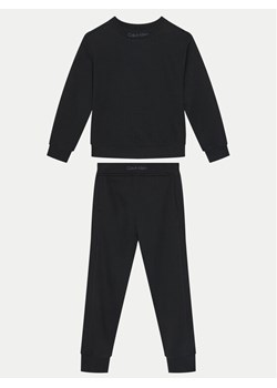Calvin Klein Jeans Dres IB0IB02385 Czarny Relaxed Fit ze sklepu MODIVO w kategorii Dresy chłopięce - zdjęcie 181140197