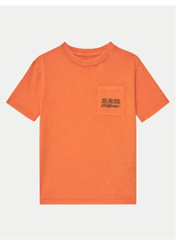 Guess T-Shirt L5RI30 K8HM4 Pomarańczowy Regular Fit ze sklepu MODIVO w kategorii T-shirty chłopięce - zdjęcie 181140666