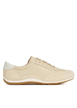 Geox Sneakersy D Vega D3509A 022Y3 C0135 Beżowy ze sklepu MODIVO w kategorii Buty sportowe damskie - zdjęcie 181142067