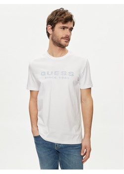 Guess T-Shirt M4GI61 J1314 Biały Slim Fit ze sklepu MODIVO w kategorii T-shirty męskie - zdjęcie 181142498