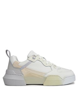 Calvin Klein Jeans Sneakersy Chunky Cupsole 2.0 Lth Ml Sat YW0YW01306 Szary ze sklepu MODIVO w kategorii Buty sportowe damskie - zdjęcie 181143715