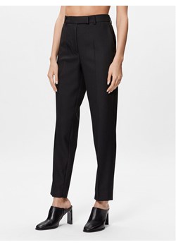 Calvin Klein Spodnie materiałowe Essential K20K205816 Czarny Slim Fit ze sklepu MODIVO w kategorii Spodnie damskie - zdjęcie 181143985