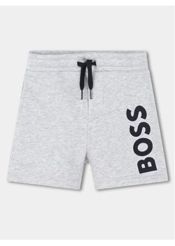 Boss Szorty sportowe J50580 S Szary Regular Fit ze sklepu MODIVO w kategorii Spodenki chłopięce - zdjęcie 181144278