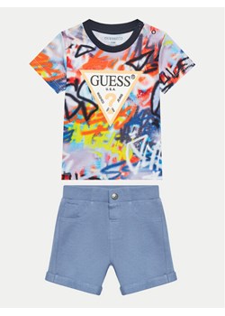 Guess Komplet t-shirt i spodenki I4GG12 K8HM3 Kolorowy Regular Fit ze sklepu MODIVO w kategorii Komplety niemowlęce - zdjęcie 181144346