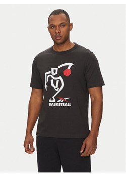 Reebok T-Shirt 100218839 Czarny Regular Fit ze sklepu MODIVO w kategorii T-shirty męskie - zdjęcie 181144889