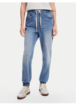 Desigual Jeansy Caliope 24WWDD83 Niebieski Regular Fit ze sklepu MODIVO w kategorii Jeansy damskie - zdjęcie 181144916
