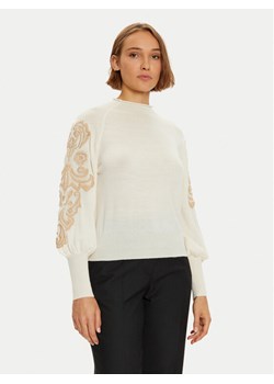Luisa Spagnoli Sweter Minucias 58569 Écru Regular Fit ze sklepu MODIVO w kategorii Swetry damskie - zdjęcie 181145189