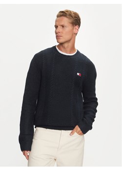 Tommy Jeans Sweter DM0DM19440 Granatowy Regular Fit ze sklepu MODIVO w kategorii Swetry męskie - zdjęcie 181146047