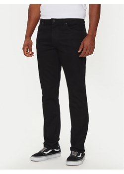 Wrangler Jeansy Greensboro 112357393 Czarny Straight Fit ze sklepu MODIVO w kategorii Jeansy męskie - zdjęcie 181146669