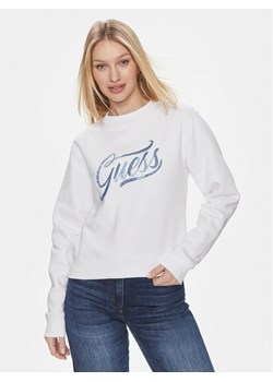 Guess Bluza Cn Stones Logo W4RQ14 KB681 Biały Relaxed Fit ze sklepu MODIVO w kategorii Bluzy damskie - zdjęcie 181146675