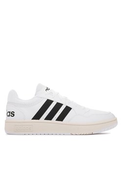 adidas Sneakersy Hoops 3.0 Low Classic Vintage Shoes GY5434 Biały ze sklepu MODIVO w kategorii Buty sportowe męskie - zdjęcie 181146939