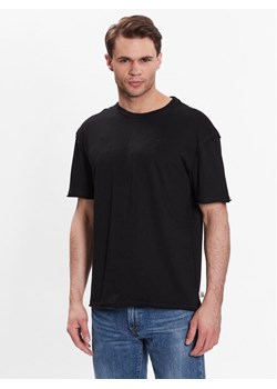 Outhorn T-Shirt TTSHM456 Czarny Regular Fit ze sklepu MODIVO w kategorii T-shirty męskie - zdjęcie 181147106
