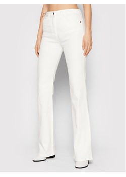 Patrizia Pepe Jeansy CP0937/DSo4/W146 Biały Skinny Fit ze sklepu MODIVO w kategorii Jeansy damskie - zdjęcie 181147255