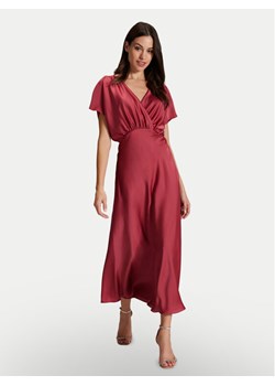 Swing Sukienka koktajlowa 5AH11400 Czerwony Loose Fit - id: 0000304171734 - marki Swing - 181147506 Swing Sukienka koktajlowa 5AH11400 Czerwony Loose Fit ze sklepu MODIVO w kategorii Sukienki - zdjęcie 181147506