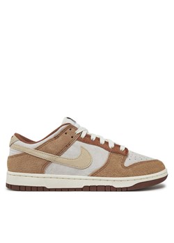 Nike Sneakersy DD1390 100 Szary ze sklepu MODIVO w kategorii Buty sportowe męskie - zdjęcie 181149616