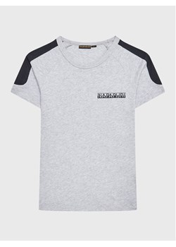 Napapijri T-Shirt NP0A4H2Y M Szary Regular Fit ze sklepu MODIVO w kategorii T-shirty chłopięce - zdjęcie 181149658