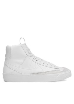 Nike Trampki DH8640-102 Biały ze sklepu MODIVO w kategorii Trampki dziecięce - zdjęcie 181149755