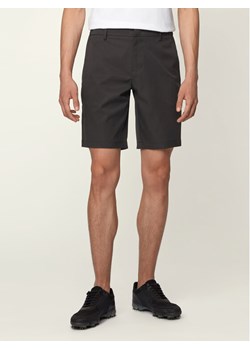 Boss Szorty materiałowe Litt 50430358 Czarny Slim Fit ze sklepu MODIVO w kategorii Spodenki męskie - zdjęcie 181149825