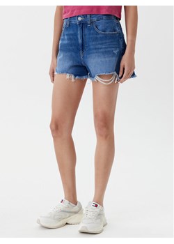 Tommy Jeans Szorty jeansowe DW0DW20096 Niebieski Regular Fit ze sklepu MODIVO w kategorii Szorty - zdjęcie 181150709