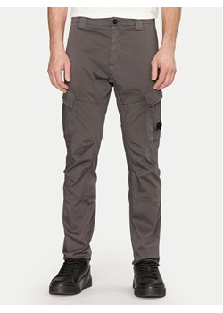 C.P. Company Spodnie materiałowe 18CMPA056A005694G Szary Regular Fit ze sklepu MODIVO w kategorii Spodnie męskie - zdjęcie 181151729