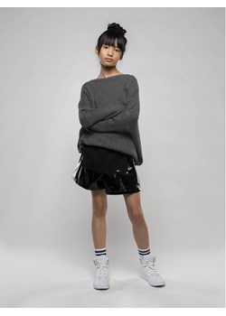 DKNY Sweter D35T11 D Szary Regular Fit ze sklepu MODIVO w kategorii Swetry dziewczęce - zdjęcie 181151909