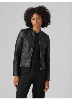 Vero Moda Kurtka z imitacji skóry Favodona 10288555 Czarny Regular Fit ze sklepu MODIVO w kategorii Kurtki damskie - zdjęcie 181151928