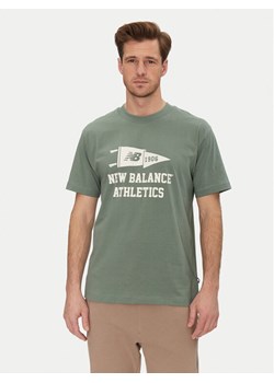 New Balance T-Shirt MT51924 Zielony Relaxed Fit ze sklepu MODIVO w kategorii T-shirty męskie - zdjęcie 181151999