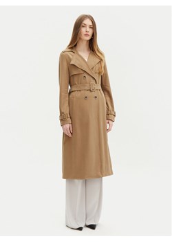 Guess Trencz W5RL15 WGYM2 Beżowy Regular Fit ze sklepu MODIVO w kategorii Płaszcze damskie - zdjęcie 181152146