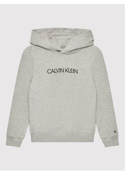 Calvin Klein Jeans Bluza Institutional IU0IU00163 Szary Regular Fit ze sklepu MODIVO w kategorii Bluzy chłopięce - zdjęcie 181152238