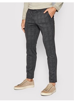 Only & Sons Chinosy Mark 22019887 Czarny Tapered Fit ze sklepu MODIVO w kategorii Spodnie męskie - zdjęcie 181153118