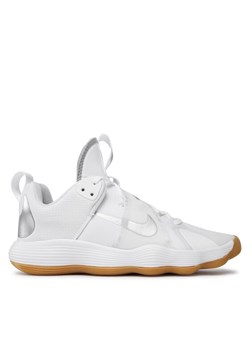 Nike Buty halowe React Hyperset Se DJ4473 100 Biały ze sklepu MODIVO w kategorii Buty sportowe męskie - zdjęcie 181154339