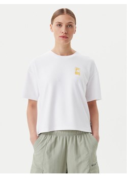 Fila T-Shirt Lisakovsk FAW1044 Biały Loose Fit ze sklepu MODIVO w kategorii Bluzki damskie - zdjęcie 181154625