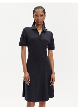 Tommy Hilfiger Sukienka letnia WW0WW41567 Granatowy Regular Fit ze sklepu MODIVO w kategorii Sukienki - zdjęcie 181155187