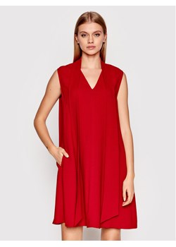 Victoria Victoria Beckham Sukienka codzienna 1122WDR003477A Czerwony Relaxed Fit ze sklepu MODIVO w kategorii Sukienki - zdjęcie 181155617