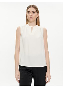Calvin Klein Bluzka K20K207063 Écru Regular Fit ze sklepu MODIVO w kategorii Bluzki damskie - zdjęcie 181156538