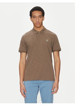 BOSS Polo 50536728 Beżowy Regular Fit ze sklepu MODIVO w kategorii T-shirty męskie - zdjęcie 181156939