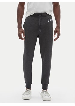 Gap Spodnie dresowe 500382-00 Szary Regular Fit ze sklepu MODIVO w kategorii Spodnie męskie - zdjęcie 181157958
