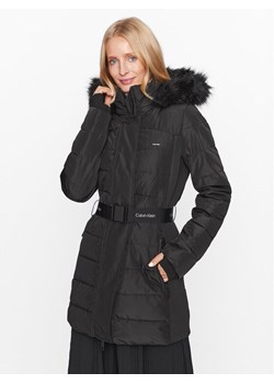 Calvin Klein Kurtka zimowa K20K206977 Czarny Regular Fit ze sklepu MODIVO w kategorii Kurtki damskie - zdjęcie 181158738
