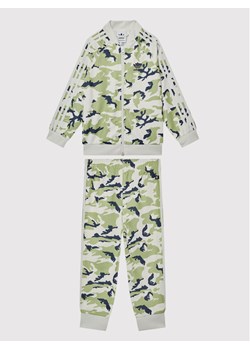 adidas Dres Camo HE6925 Beżowy Regular Fit ze sklepu MODIVO w kategorii Dresy dla niemowlaka - zdjęcie 181158888