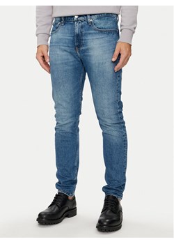 Calvin Klein Jeans Jeansy J30J326789 Niebieski Tapered Fit ze sklepu MODIVO w kategorii Jeansy męskie - zdjęcie 181158966