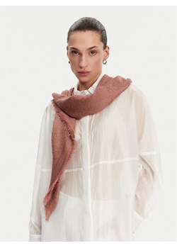 Calvin Klein Chusta K60K608779 Różowy ze sklepu MODIVO w kategorii Szaliki i chusty damskie - zdjęcie 181159425