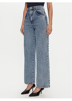 Rinascimento Jeansy CFC0119969003 Niebieski Regular Fit ze sklepu MODIVO w kategorii Jeansy damskie - zdjęcie 181159525